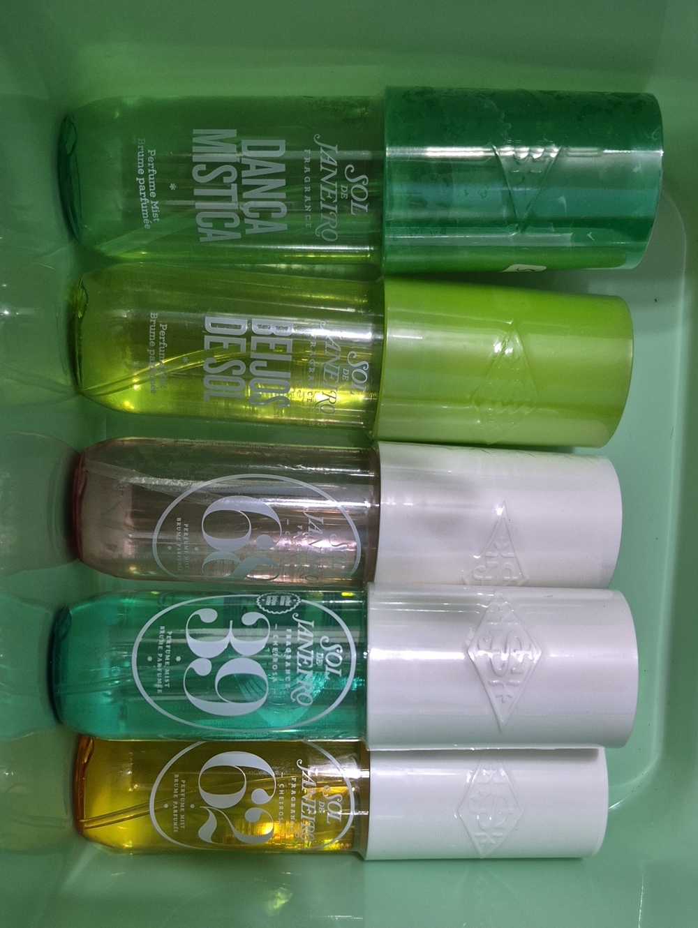 Women Makeup Fragrance Mist Set in Green and Yellow